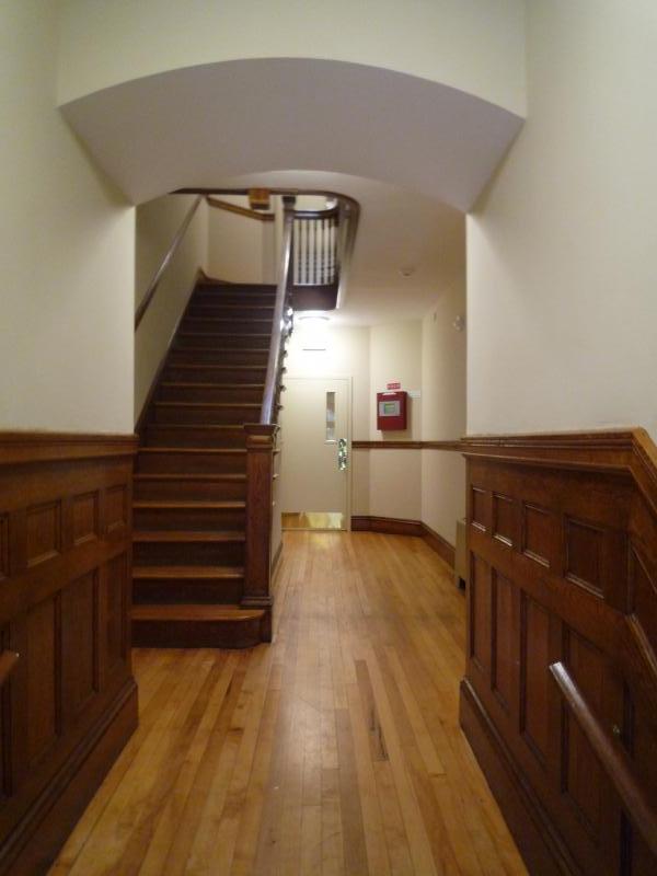 Building Photo - 65 Langdon St Unit 1