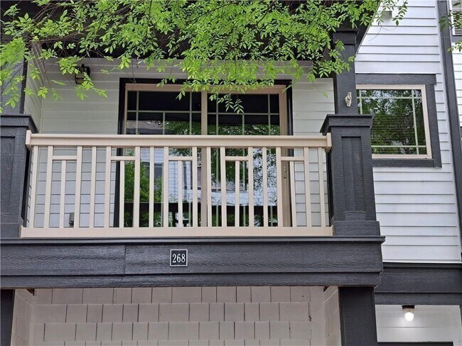 Photo - 221 Semel Cir NW