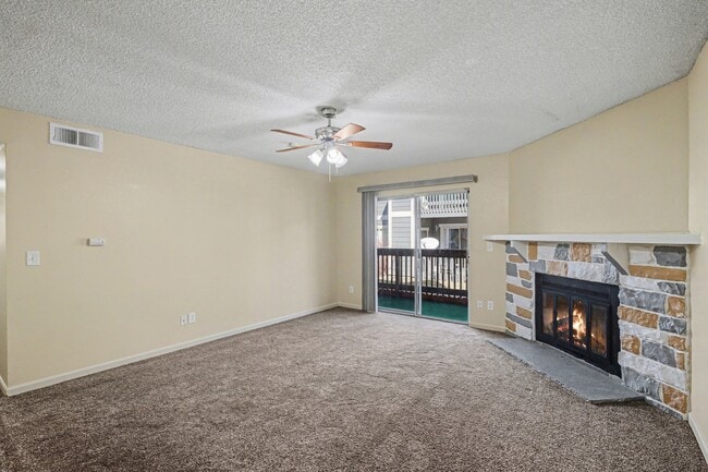 Photo - 3474 S Eagle St