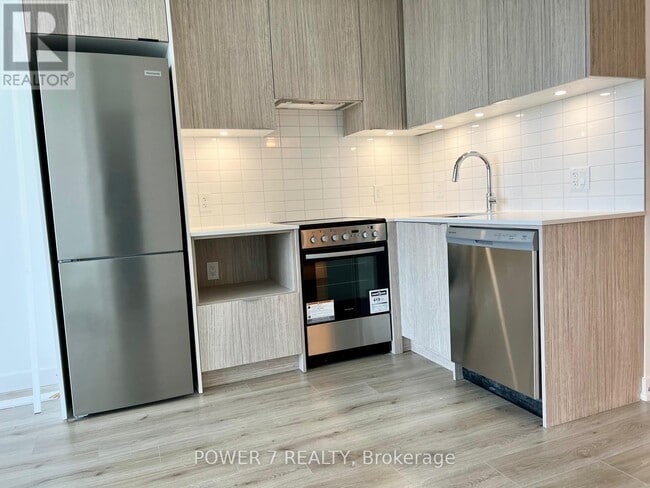 Photo - 395 Bloor St E Unit 2810