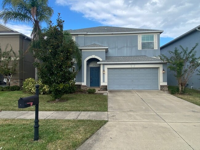 Building Photo - Beautiful 4 Bedroom, 2.5 Bath Single Famil...
