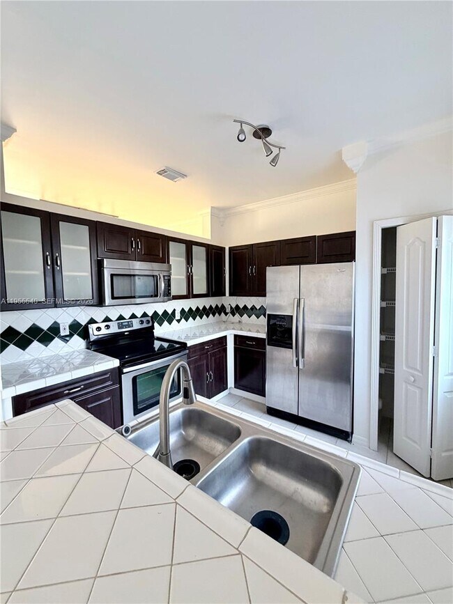 Photo - 12631 SW 143rd Ln