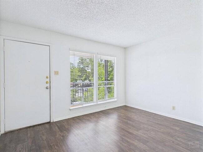 Photo - 2808 Whitis Ave Unit C303