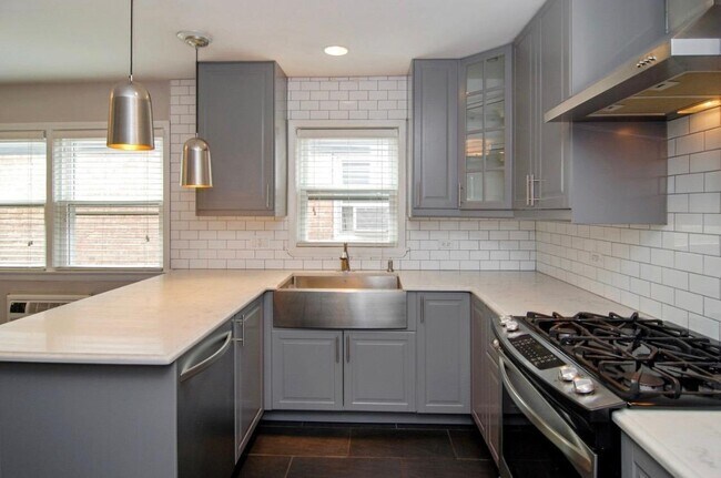 Photo - 2019 N 72nd Ct Unidad 2