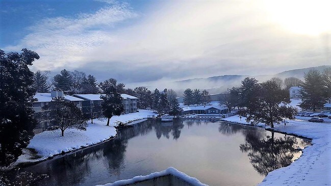 Photo - Landings on Silverlake