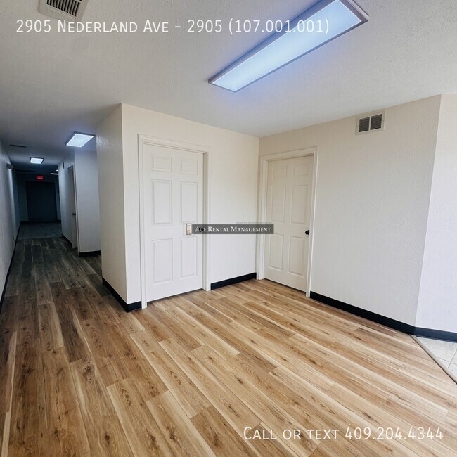 Photo - 2905 Nederland Ave Unidad 2905 (107.001.001)