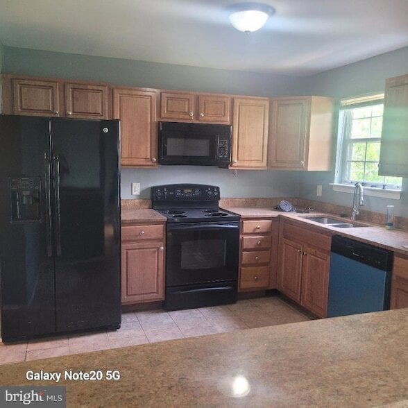Photo - 474 Norvelle Ct
