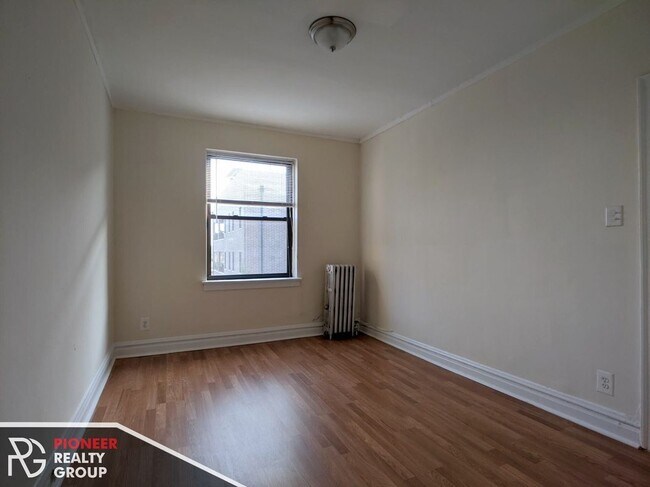 Photo - 4829 N Damen Ave Unit 410