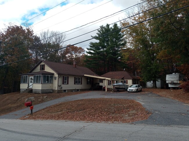 Building Photo - 34 Titus Ave