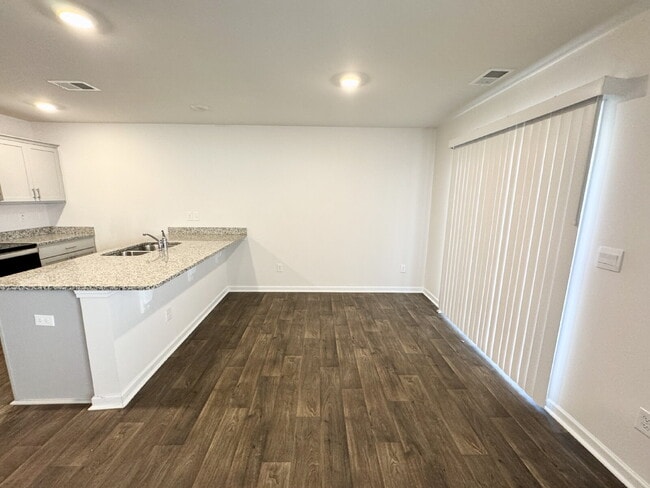 Photo - Charming 3-bedroom townhome ready to welcome a new family!