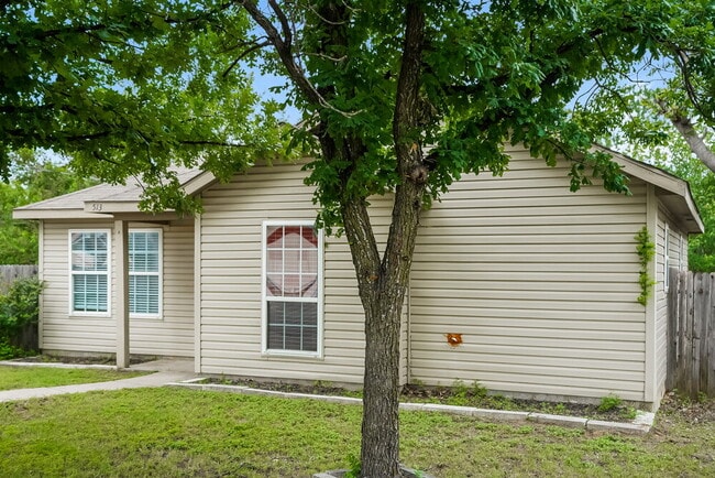 Photo - 513 N Wood St
