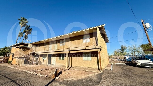 Photo - 2537 W Georgia Ave