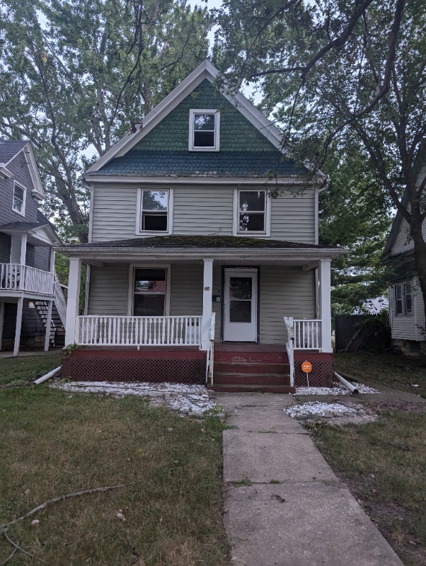 Building Photo - 334 13th St