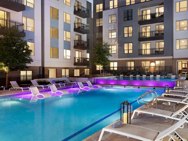 Building Photo - AVE Austin North Lamar Rental