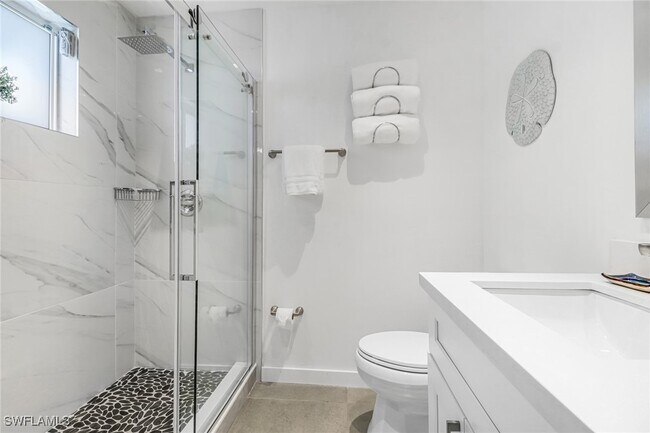 Photo - 724 100th Ave N