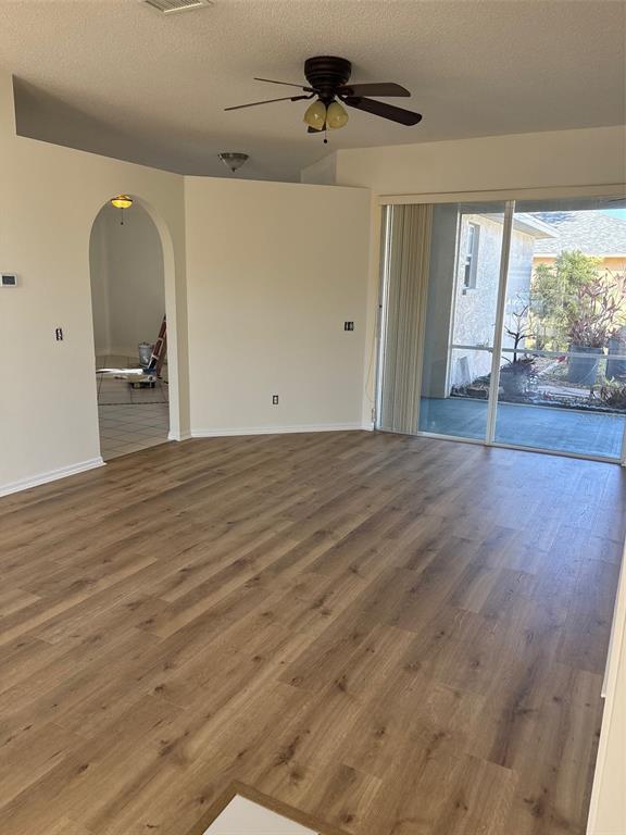 Photo - 7803 50th Pl E