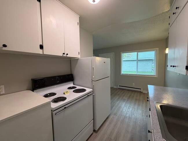 Photo - Gardenside Apartments