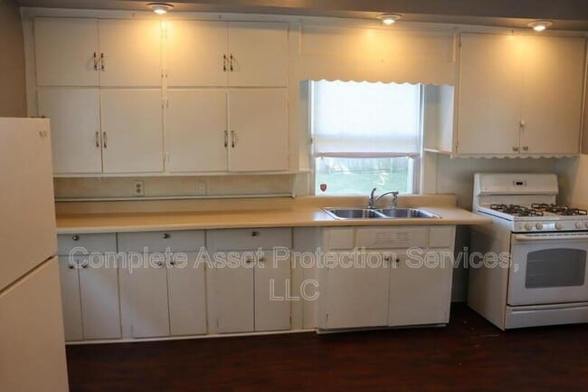 Photo - 307 Washington St