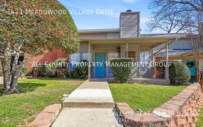 Building Photo - 1471 Meadowood Village Dr