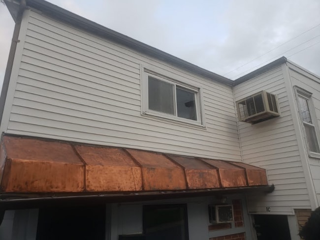 Photo - 39 Mine St Unidad 2B