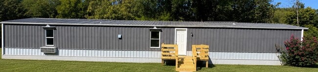 Building Photo - 2071 Sugar Creek Rd