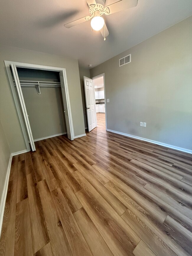 Photo - 408 W Market St Unit B