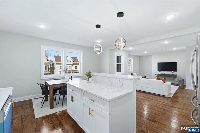Photo - 46 Eppirt St
