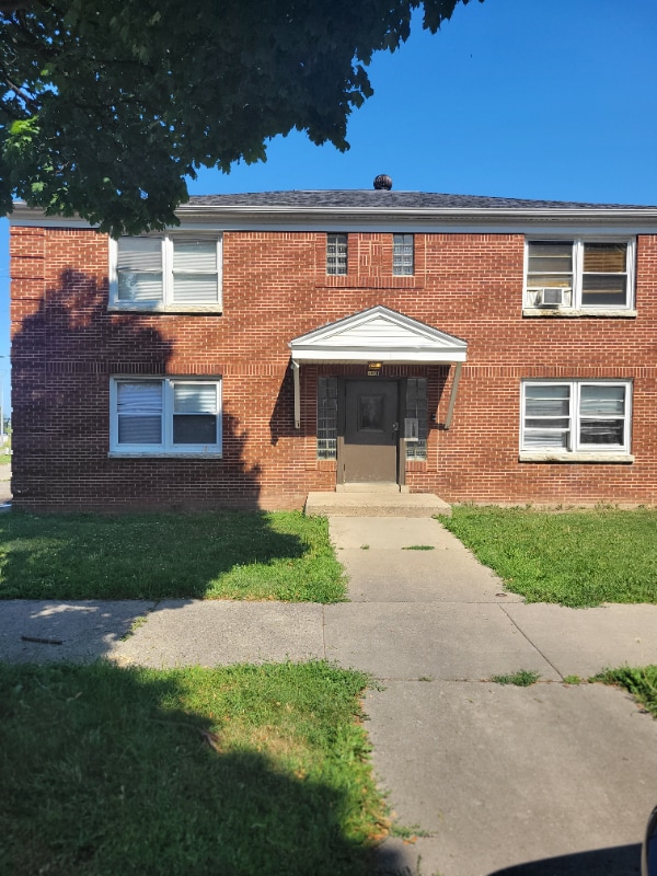 Building Photo - 3920 N 6th St