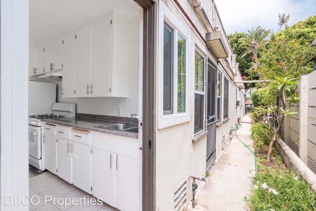 Photo - 1 br, 1 bath Apartment - 1502 Maple Street...