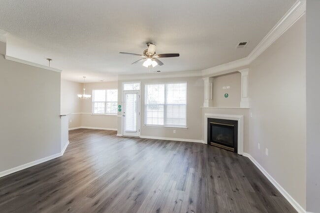 Photo - 7021 Chieftain Dr