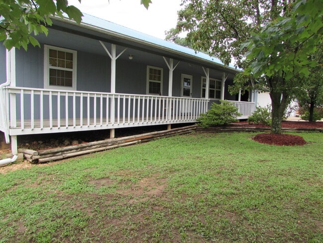 Building Photo - Fully Fenced Backyard, Finished Basement