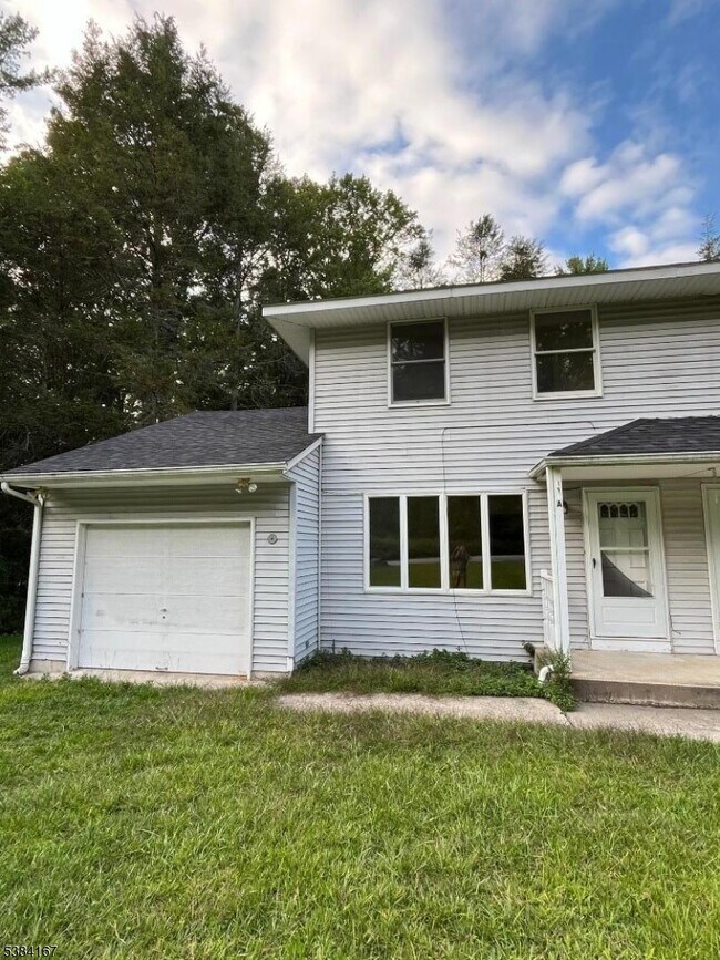 Photo - 430 Deerfield Ln