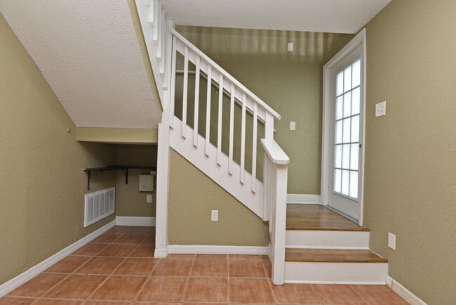 Photo - 1023 E Amelia St