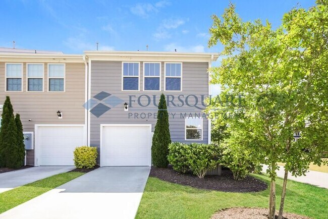 Photo - Stylish End-Unit Townhome with Open Floor Plan, Modern Kitchen & 1-Car Garage – Wendell, NC