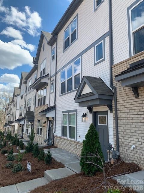 Building Photo - 2324 Donnelly Hls Ln