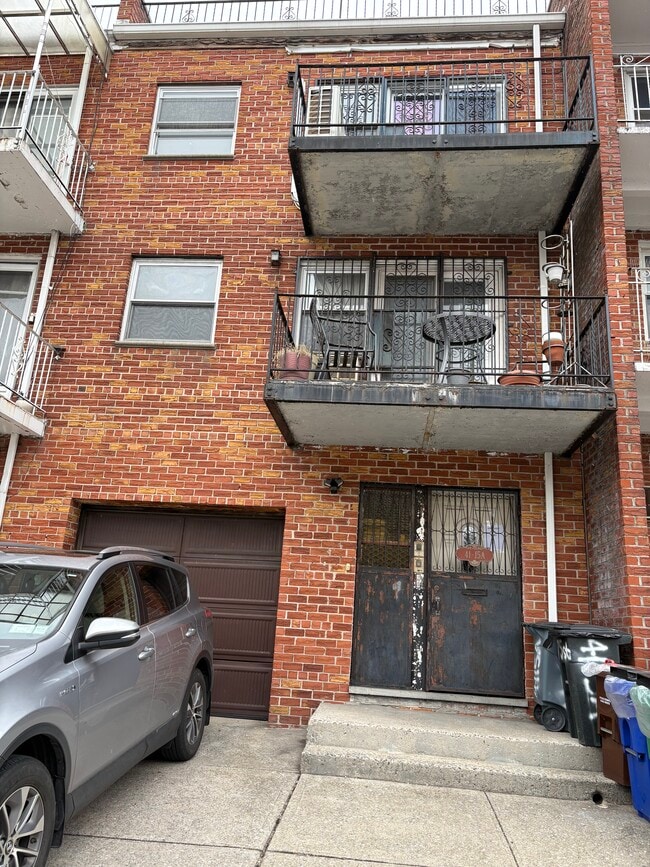 Building Photo - 4115A 75th St Unit #3