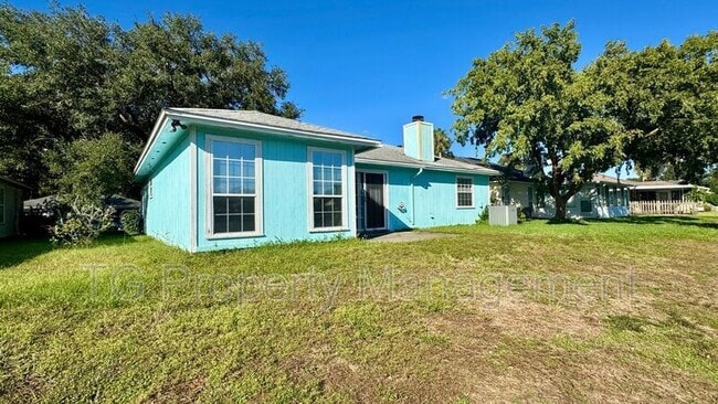 Photo - 3696 Barbizon Cir N
