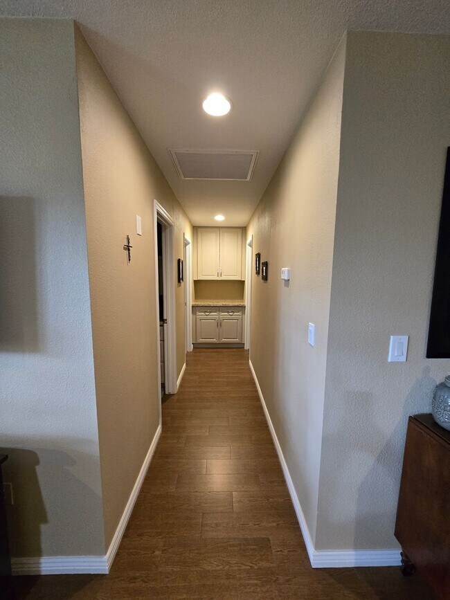 Photo - 2 Bedroom, 2 Bath Furnished Home!