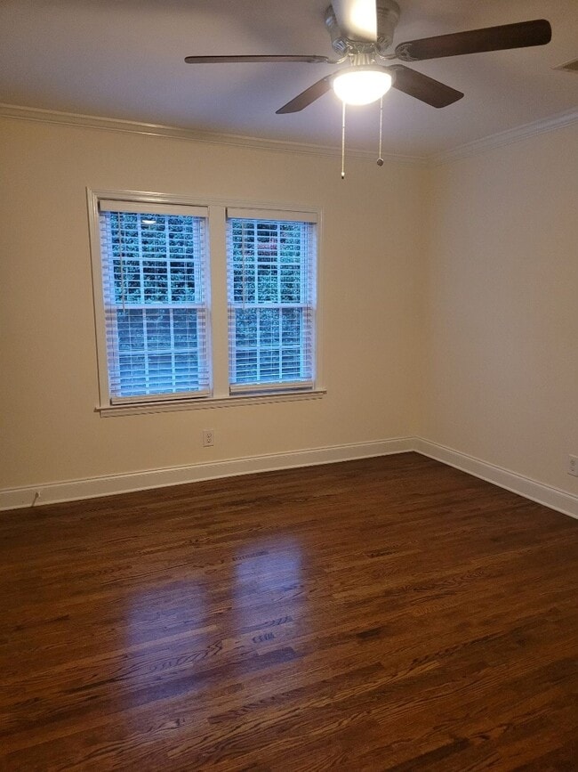 Photo - 3228 Barnhill Dr