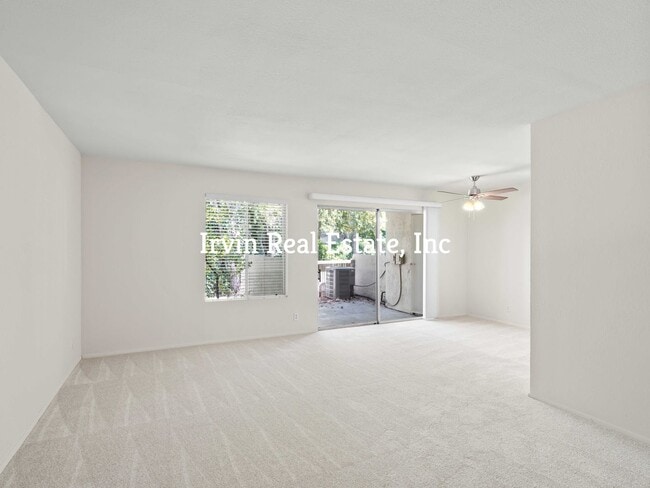 Photo - 2728 Oak Rd
