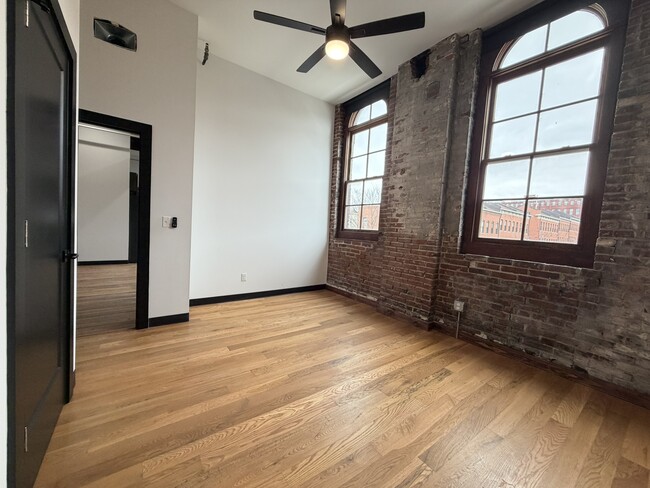 Photo - 2017 Chouteau Ave Unit 201