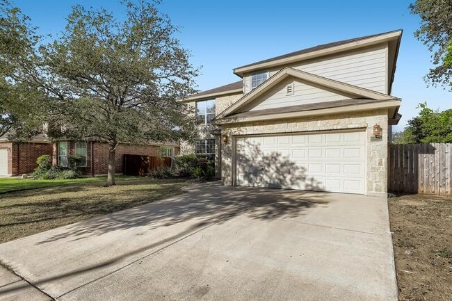 Photo - 8803 Redwood Bend