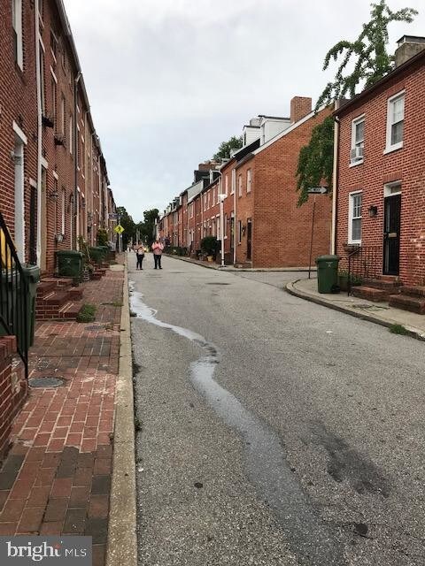 Photo - 935 S Charles St