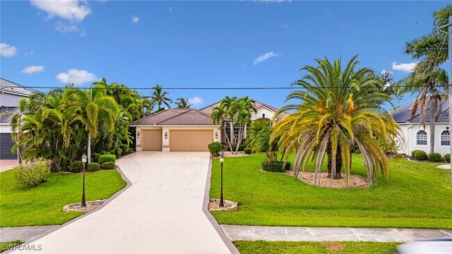 Photo - 2964 Surfside Blvd
