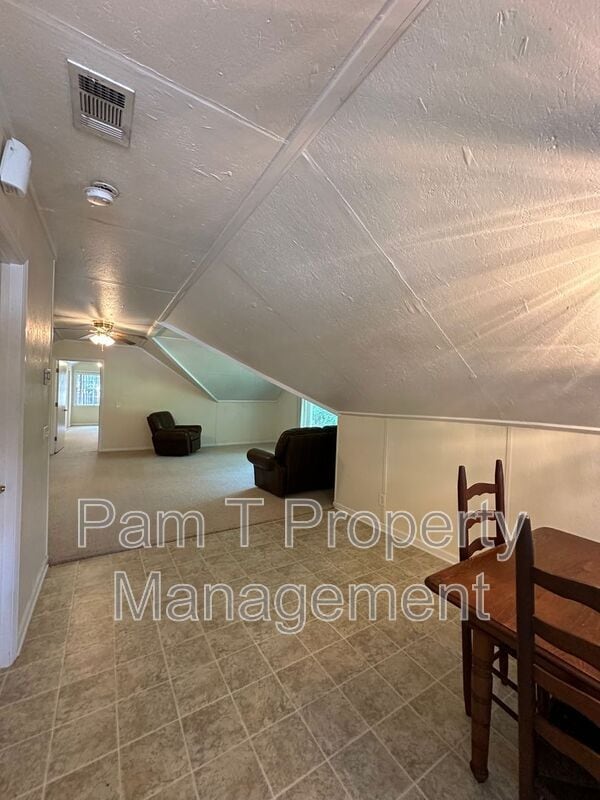 Photo - 9160 Ferguson Ave Unit Apt A