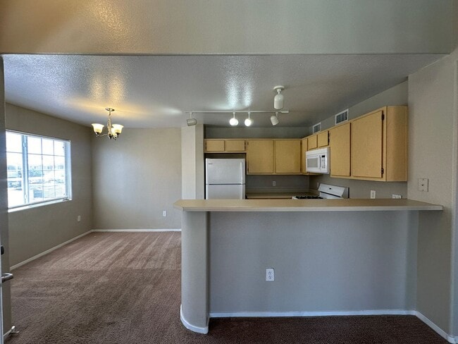 Photo - Las Vegas Condo available for rent.