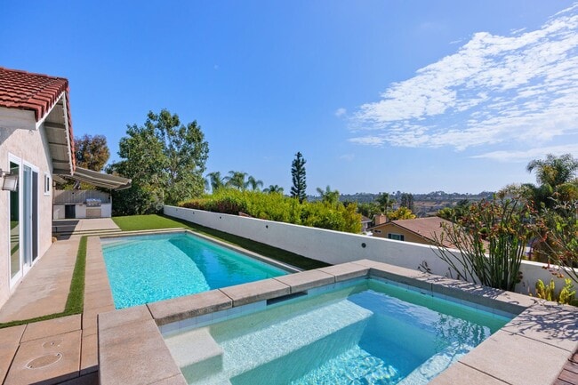 Photo - Luxury Living in Coastal Carlsbad