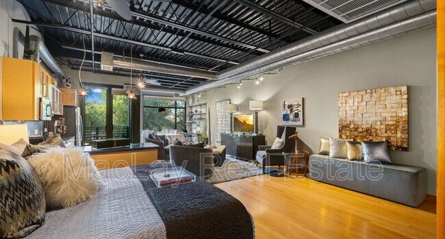 4020 N Scottsdale Rd Unidad 2010