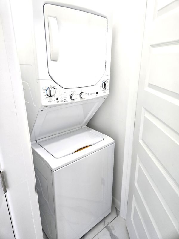 Photo - 3201 Magdalena St