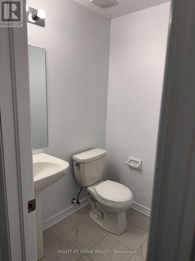 Photo - 44 Milson Cres
